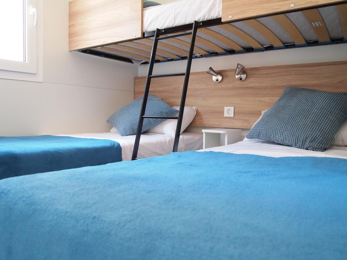 Mobile Home Heaven Biograd บีโอกราดนาโมรู ภายนอก รูปภาพ